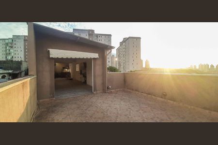 Casa à venda com 120m², 3 quartos e 2 vagasVaranda do Salão de Festa