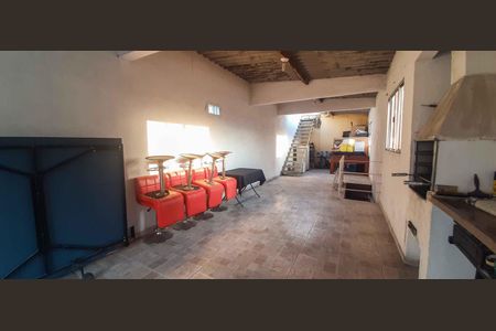 Casa à venda com 120m², 3 quartos e 2 vagasSalão de Festa