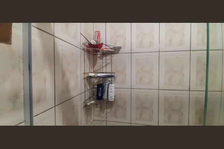 Casa à venda com 120m², 3 quartos e 2 vagasBanheiro 