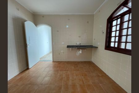 Casa à venda com 120m², 3 quartos e 2 vagas Casa à venda com 120m², 3 quartos e 2 vagasCozinha