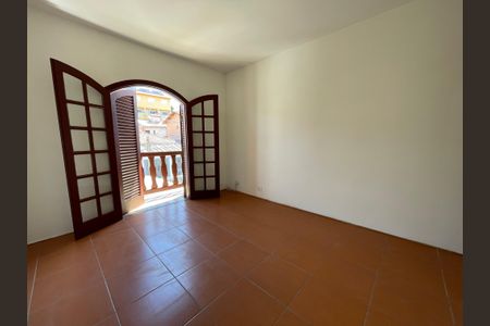 Casa à venda com 120m², 3 quartos e 2 vagas Casa à venda com 120m², 3 quartos e 2 vagasSuíte