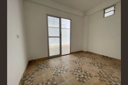 Casa à venda com 120m², 3 quartos e 2 vagas Casa à venda com 120m², 3 quartos e 2 vagasÁrea de Serviço