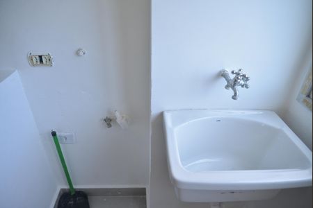 Apartamento à venda com 56m², 3 quartos e 1 vagaÁrea de Serviço