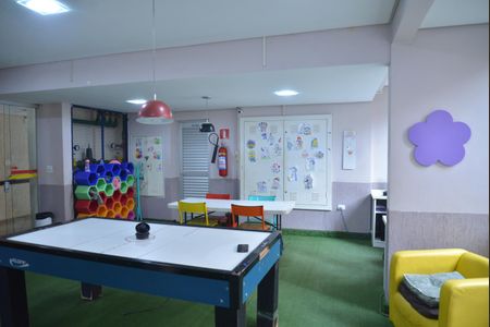 Apartamento à venda com 56m², 3 quartos e 1 vagaÁrea comum