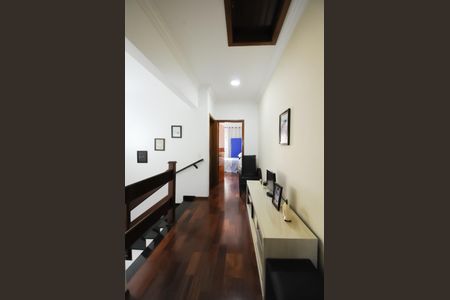 Casa à venda com 143m², 3 quartos e 4 vagasacesso aos quartos