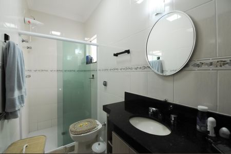 Casa à venda com 143m², 3 quartos e 4 vagasBanheiro Social