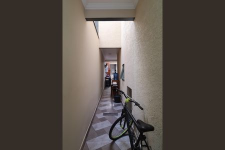 Casa à venda com 143m², 3 quartos e 4 vagasquintal lateral