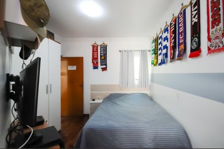 Casa à venda com 143m², 3 quartos e 4 vagasQuarto 2