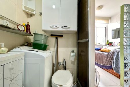 Studio para alugar com 24m², 1 quarto e sem vaga Studio para alugar com 24m², 1 quarto e sem vagaBanheiro