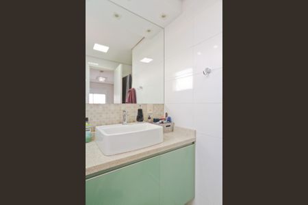 Apartamento à venda com 85m², 2 quartos e 2 vagasBanheiro da Suíte