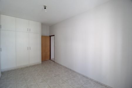 Apartamento para alugar com 140m², 3 quartos e 1 vagaQuarto 1