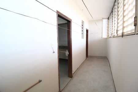 Apartamento para alugar com 140m², 3 quartos e 1 vagaÁrea de Serviço