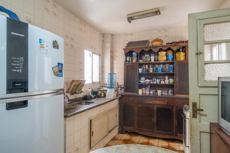 Apartamento para alugar com 107m², 3 quartos e sem vagaCozinha