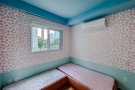 Apartamento à venda com 83m², 3 quartos e 1 vagaQuarto 2