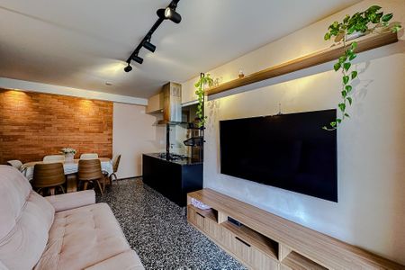 Apartamento à venda com 83m², 3 quartos e 1 vagaSala