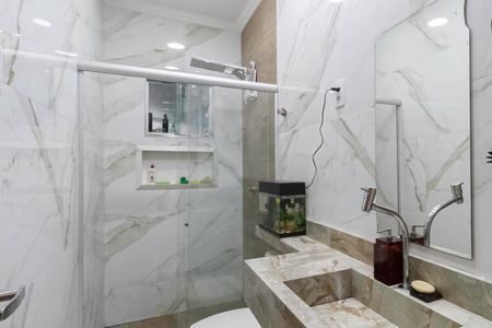 Casa de condomínio à venda com 81m², 3 quartos e 2 vagasBanheiro social