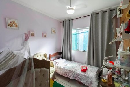 Casa de condomínio à venda com 81m², 3 quartos e 2 vagasQuarto 2