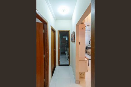 Casa de condomínio à venda com 81m², 3 quartos e 2 vagasCorredor