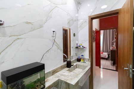 Casa de condomínio à venda com 81m², 3 quartos e 2 vagasBanheiro social