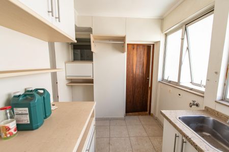 Apartamento à venda com 137m², 3 quartos e 2 vagasÁrea de serviço