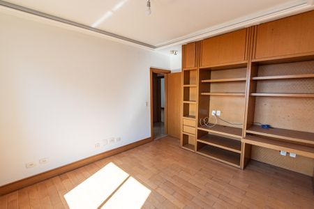 Apartamento à venda com 137m², 3 quartos e 2 vagasQuarto 1