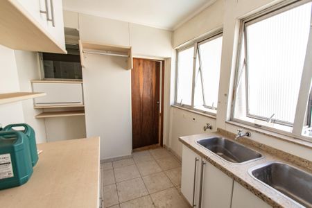 Apartamento à venda com 137m², 3 quartos e 2 vagasÁrea de serviço