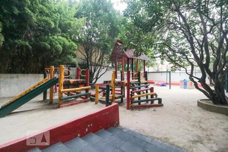 Apartamento à venda com 137m², 3 quartos e 2 vagasÁrea comum - Playground