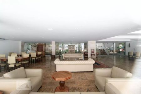 Apartamento à venda com 137m², 3 quartos e 2 vagasÁrea comum - Salão de festas