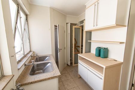Apartamento à venda com 137m², 3 quartos e 2 vagasÁrea de serviço