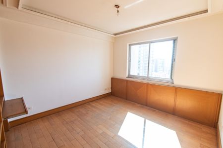 Apartamento à venda com 137m², 3 quartos e 2 vagasQuarto 1