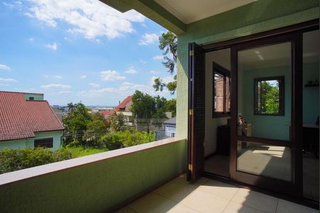 Casa à venda com 330m², 5 quartos e 4 vagasQuarto 4 Varanda - Segundo Andar