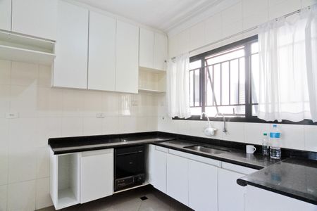 Apartamento à venda com 140m², 3 quartos e 2 vagasCozinha