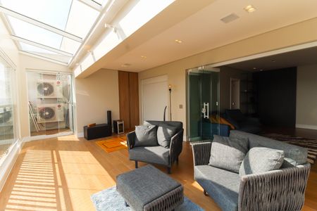 Apartamento à venda com 270m², 3 quartos e 2 vagasCobertura