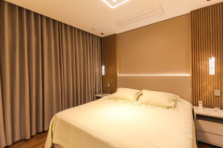 Apartamento à venda com 270m², 3 quartos e 2 vagasSuíte 3