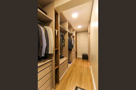 Apartamento à venda com 270m², 3 quartos e 2 vagasSuíte 3