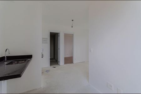 Apartamento para alugar com 40m², 2 quartos e sem vaga Apartamento para alugar com 40m², 2 quartos e sem vagaCozinha e Área de Serviço