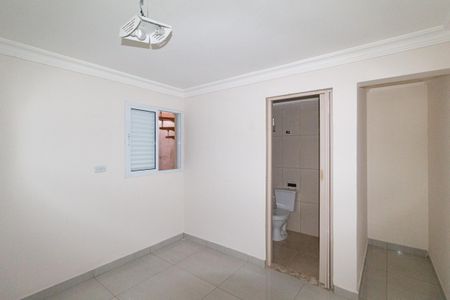 Casa à venda com 250m², 4 quartos e 2 vagas Casa à venda com 250m², 4 quartos e 2 vagasSuíte 2