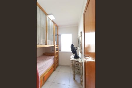 Casa de condomínio à venda com 60m², 2 quartos e 2 vagasSuíte 2