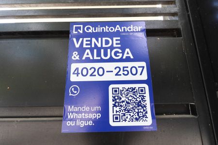 Casa de condomínio à venda com 60m², 2 quartos e 2 vagasPlaca