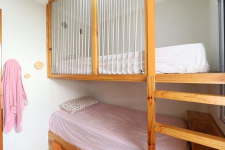 Casa de condomínio à venda com 60m², 2 quartos e 2 vagasSuíte 2