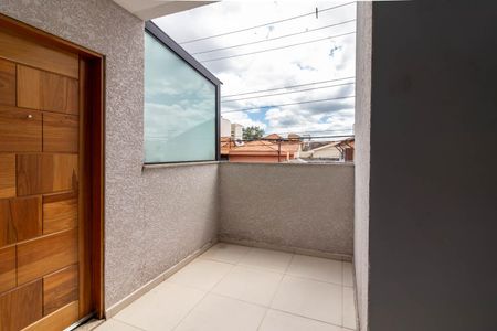 Apartamento à venda com 47m², 2 quartos e 1 vaga Apartamento à venda com 47m², 2 quartos e 1 vagaSala - Vista