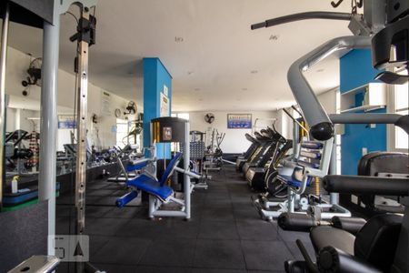 Apartamento à venda com 98m², 3 quartos e 2 vagas Apartamento à venda com 98m², 3 quartos e 2 vagasÁrea comum - Academia