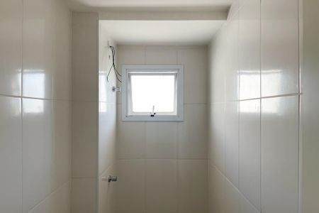 Apartamento à venda com 140m², 2 quartos e 1 vaga Apartamento à venda com 140m², 2 quartos e 1 vagaBanheiro - Suíte