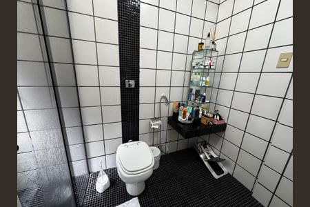 Apartamento à venda com 100m², 2 quartos e 1 vagaBanheiro 1