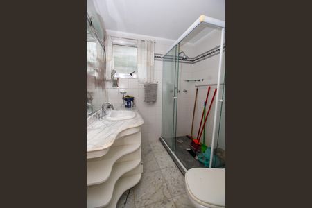 Apartamento à venda com 179m², 3 quartos e 1 vagaBanheiro da Suíte