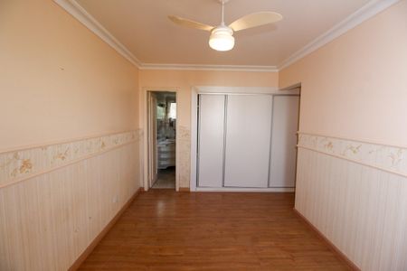 Apartamento à venda com 179m², 3 quartos e 1 vagaSuíte