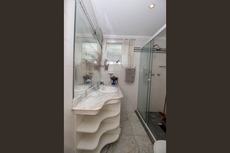 Apartamento à venda com 179m², 3 quartos e 1 vagaBanheiro da Suíte