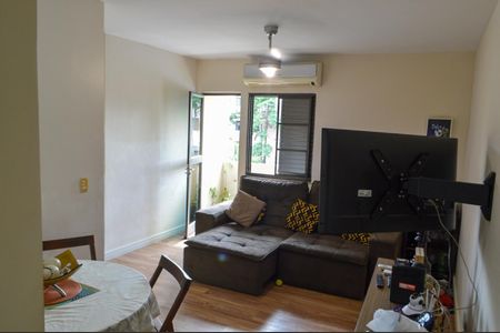 Apartamento à venda com 62m², 2 quartos e 1 vagaSala