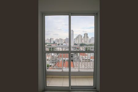 Apartamento à venda com 37m², 1 quarto e sem vaga Apartamento à venda com 37m², 1 quarto e sem vagaSacada