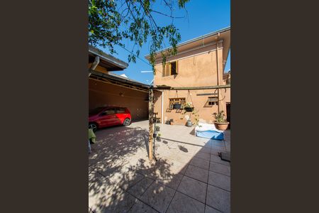 Casa à venda com 300m², 6 quartos e 3 vagas Casa à venda com 300m², 6 quartos e 3 vagasÁrea comum